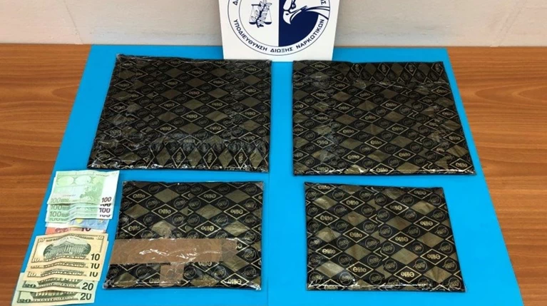 Σύλληψη 76χρονου στο "Ελ. Βενιζέλος" με ηρωίνη