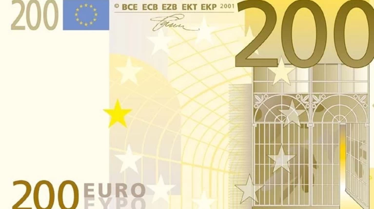 Κυκλοφορούν σήμερα τα νέα χαρτονομίσματα των 100 & 200 ευρώ