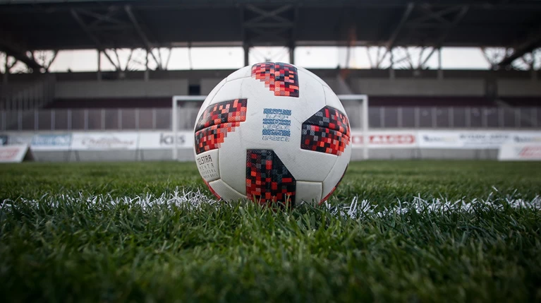 Super League: Επιστρέφουν τα πλέι οφ