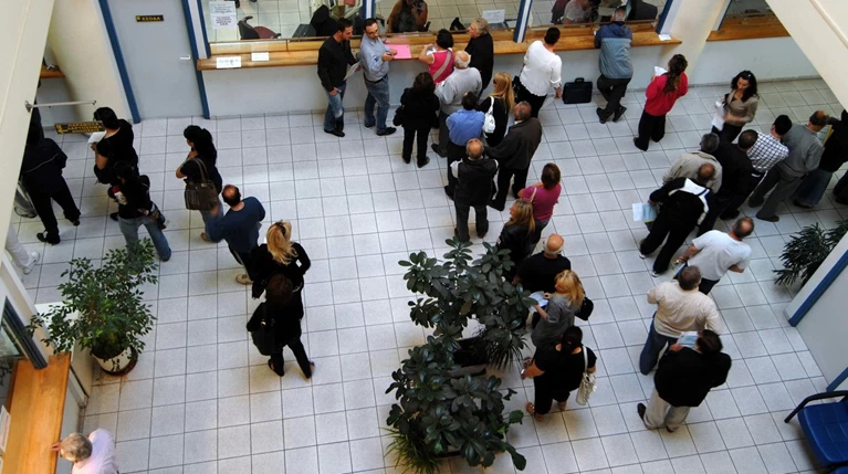 Πάνω από 45.000 αιτήσεις για την ένταξη στις 120 δόσεις σε μια εβδομάδα