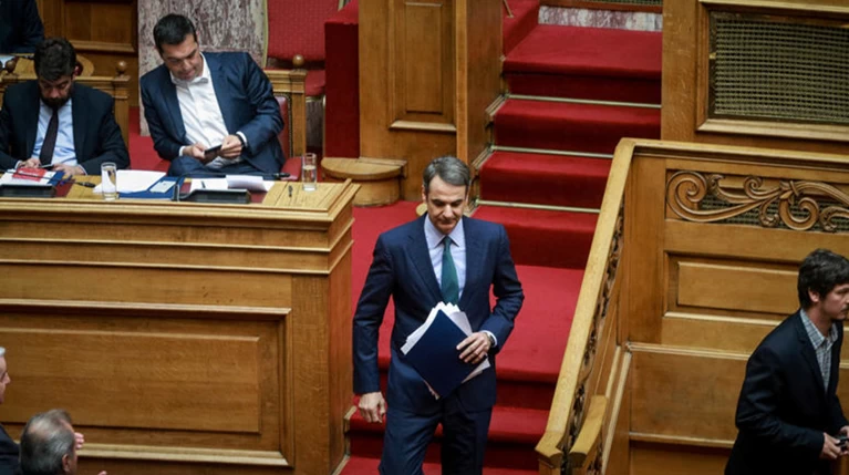 "Οχι" από την ΝΔ στον Καλογήρου - Μαξίμου: Οι μάσκες έπεσαν