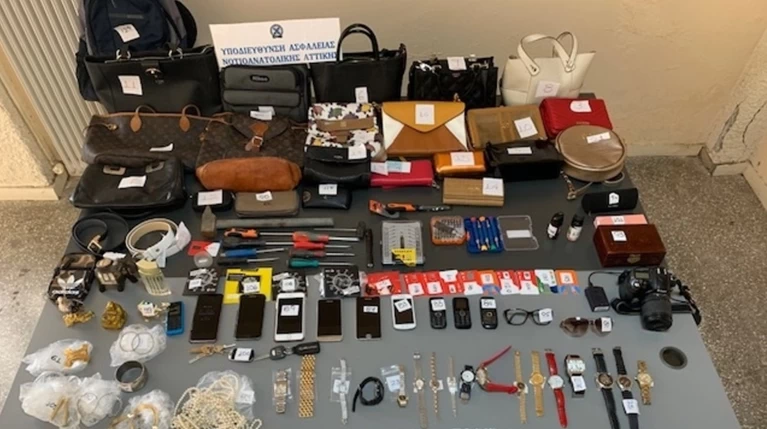 Εξάρθρωση σπείρας διαρρηκτών που ρήμαζε σπίτια ποδοσφαιριστών & εφοπλιστών
