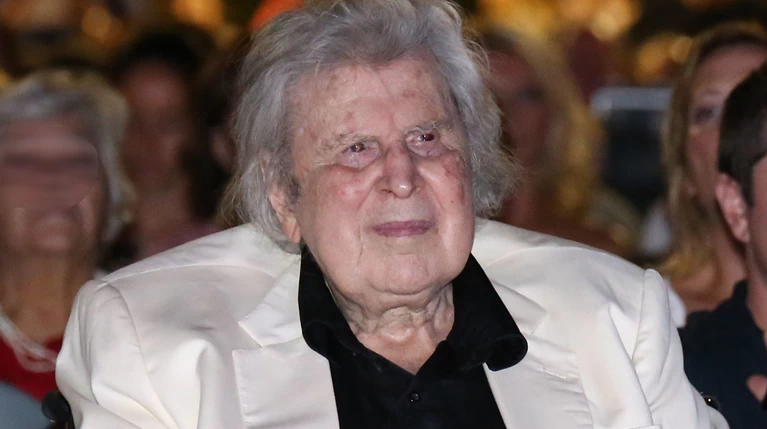 Μίκης Θεοδωράκης: Η μάχη του κορυφαίου Έλληνα συνθέτη