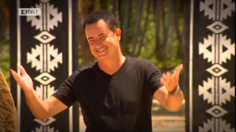 Ο ΣΚΑΪ έστελνε προσκλήσεις για Αθήνα & ο Ατζούν πήγε τον τελικό... Τουρκία