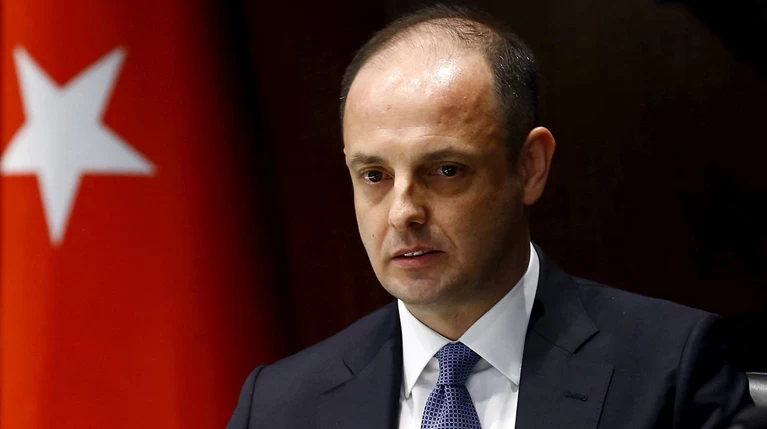 Ο Ερντογάν «καρατόμησε» τον διοικητή της κεντρικής τράπεζας