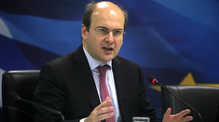 Χατζηδάκης: Η ΔΕΗ είναι στα όρια της χρεοκοπίας