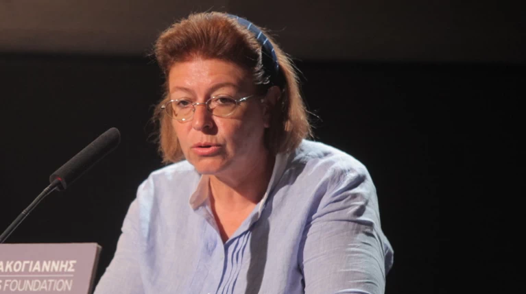 Δημιούργησαν ψεύτικο λογαριασμό στο twitter στη Λίνα Μενδώνη