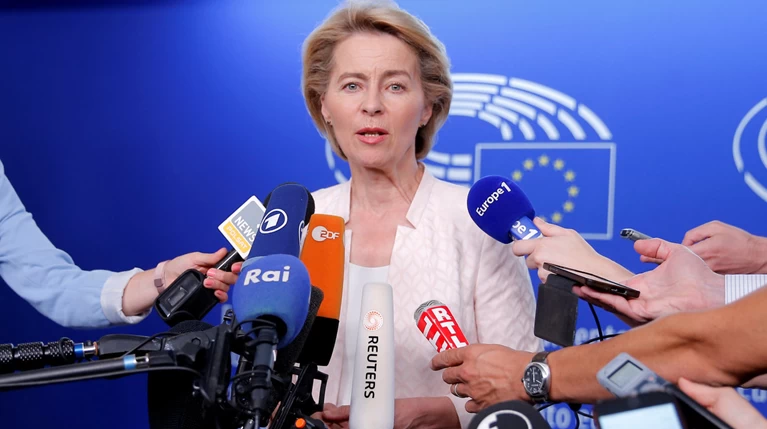 Φον ντερ Λάιεν: Να συνδυάσουμε ανταγωνιστικότητα και αλληλεγγύη