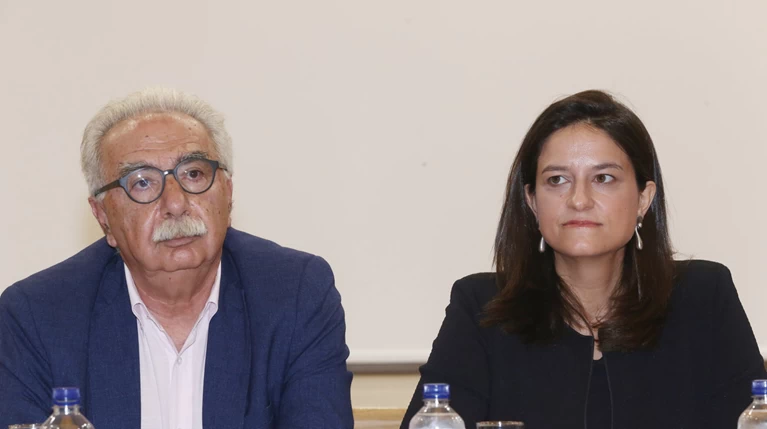 Βολές Γαβρόγλου κατά Κεραμέως για τα μηχανογραφικά