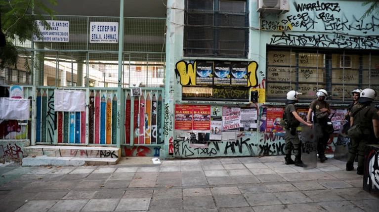 Eξάρχεια: Εκλογές ξανά στο τμήμα όπου εκπλάπη η κάλπη