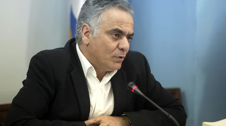 Αιχμές Σκουρλέτη κατά συντρόφων για κακόβουλες διαρροές