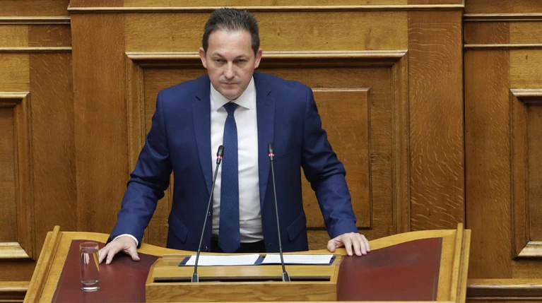 Πέτσας: Οι 8 πρωτοβουλίες της κυβέρνησης για τα ΜΜΕ