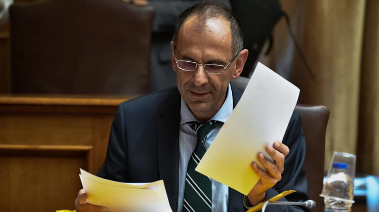 Αλλαγές Γεραπετρίτη στο νομοσχέδιο για το «επιτελικό κράτος»