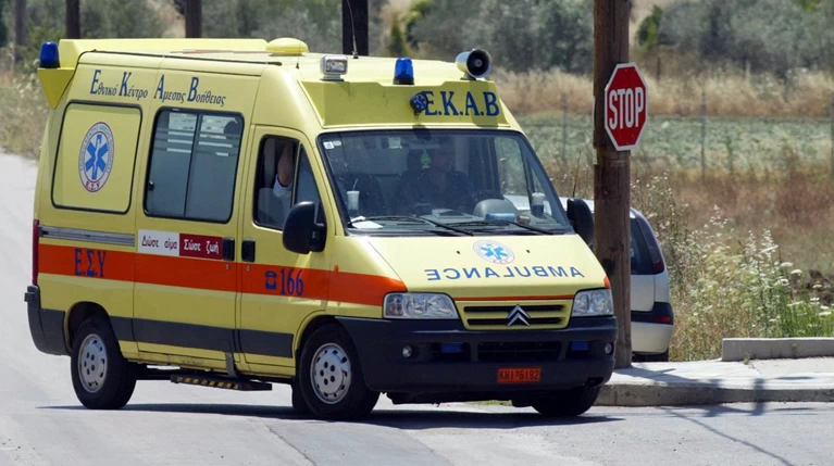 Νεκρός ανασύρθηκε 81χρονος λουόμενος στη Χαλκιδική