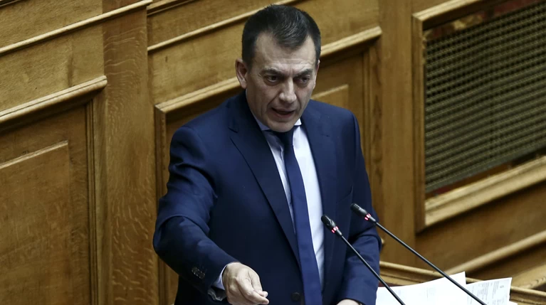 Τροπολογία Βρούτση: Στα 4.608 ευρώ το ανώτατο όριο σε όλες τις συντάξεις