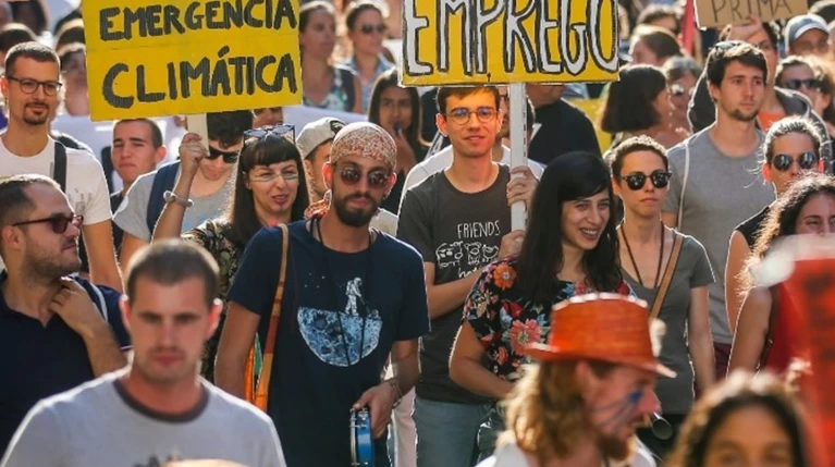 Kοινές διεκδικήσεις νέων Ευρωπαίων για την κλιματική αλλαγή