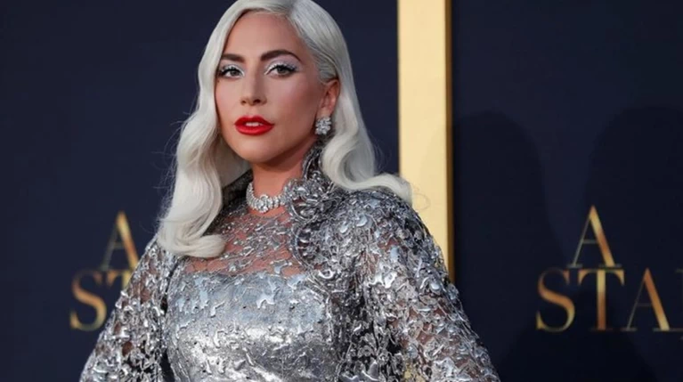 Lady Gaga:Είναι κλεμμένο το τραγούδι που της χάρισε το Οσκαρ;