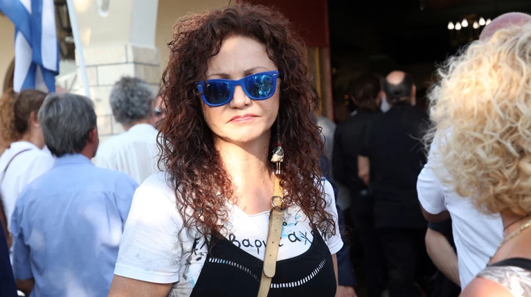 Σοφία Αρβανίτη: Συγκλονισμένη από τον θάνατο του ήρωα αδελφού της