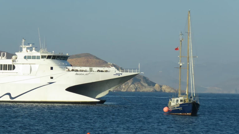 Στη Ραφήνα το «Naxos jet»: Ακυρώθηκε το προγραμματισμένο δρομολόγιο
