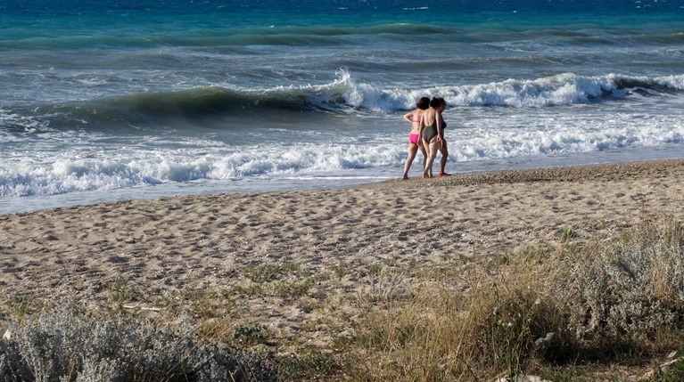 Καιρός: Ζέστη και 7 μποφόρ στο Αιγαίο