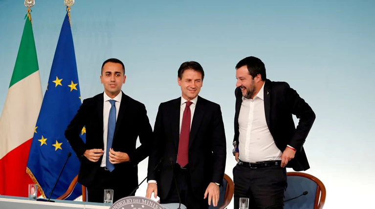 Εκλογές ή νέα κυβέρνηση; Όλα τα σενάρια για την ιταλική κρίση