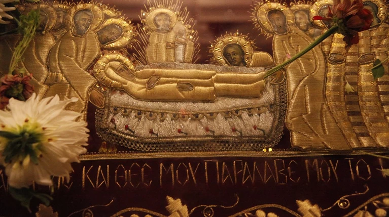 Ιερά Μητρόπολις Νέας Ιωνίας & Φιλαδελφείας - Το δώρο μας προς την Παναγιά
