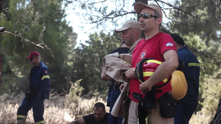 Φωτιά στην Εύβοια: Παραμένουν σε επιφυλακή οι δυνάμεις πυρόσβεσης