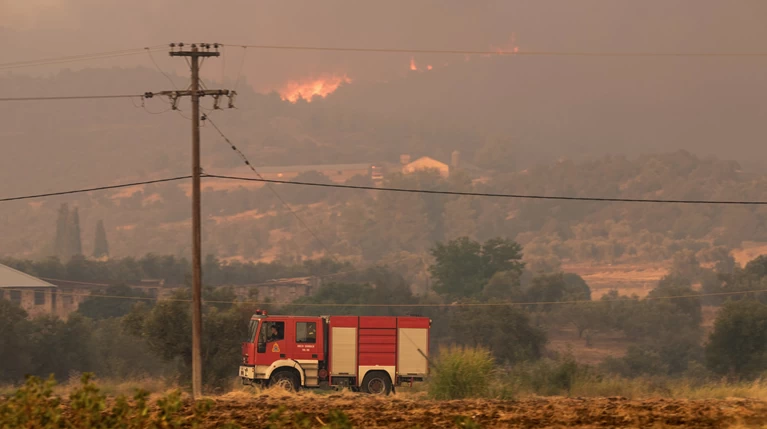 Φωτιές σε Κρήτη και Ιωάννινα (βίντεο)