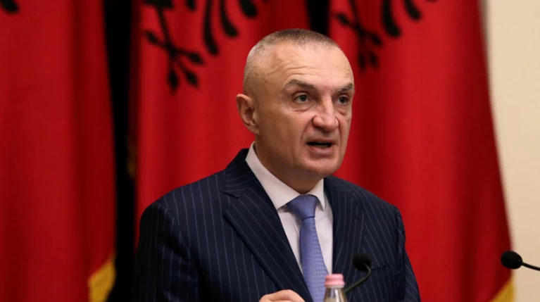 Μέτα: Ακύρωσα τις εκλογές για να αποφύγω πιθανή "αιματοχυσία"