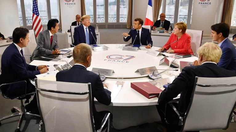 Το brexit, οι υποσχέσεις Τραμπ σε Τζόνσον και ο Αμαζόνιος
