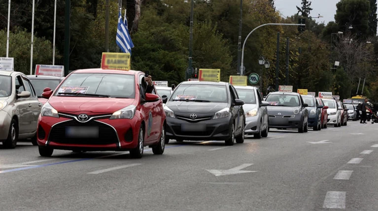 Τι αλλάζει στα διπλώματα οδήγησης με το νέο νομοσχέδιο