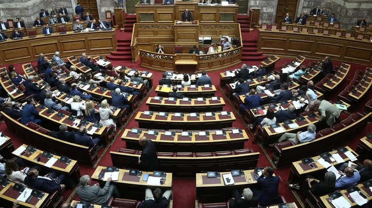 Στη Βουλή το σ/ν για την αποκατάσταση στο Μάτι