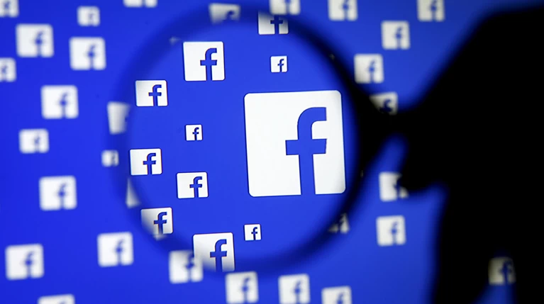 Το Facebook σχεδιάζει να κρύψει τα likes στις αναρτήσεις