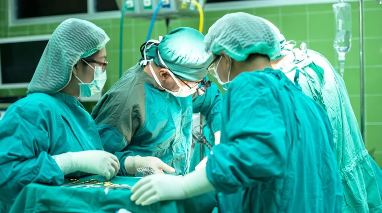 ΕΟΜ: Δώρο ζωής για οκτώ συνανθρώπους μας από 30χρονο αμερικανό δότη