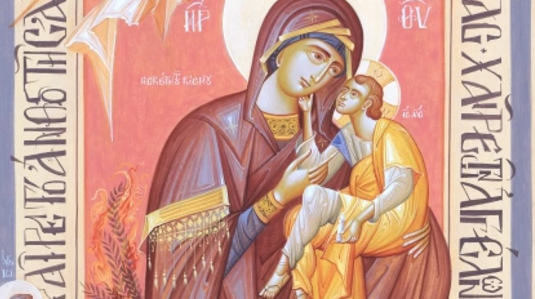 Ένας αγιογράφος εκθέτει στο Βυζαντινό Μουσείο