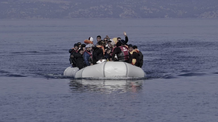 Βόρειο Αιγαίο: 9.300 νέες αφίξεις προσφύγων - Μήνυμα από το Βερολίνο