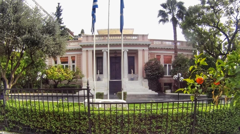 Σύσκεψη στο Μαξίμου για το προσφυγικό: Οι αποφάσεις που πάρθηκαν