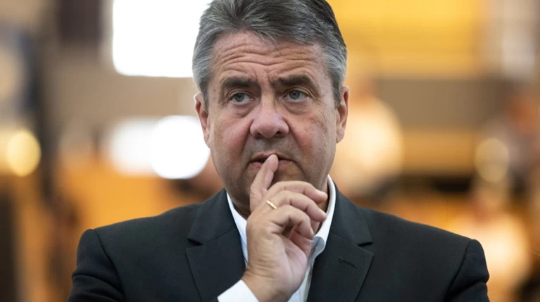 Ζίγκμαρ Γκάμπριελ: Παραιτείται από την Bundestag