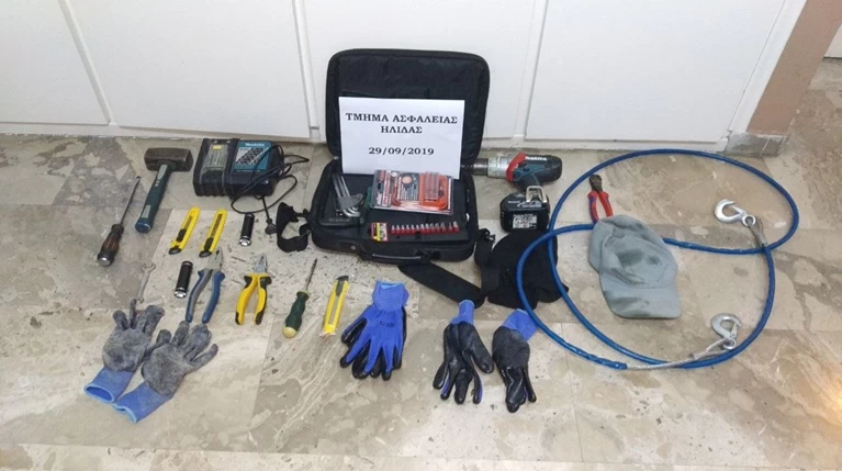 Σπείρα είχε «ρημάξει» μεγάλα φωτοβολταϊκά πάρκα σε έξι νομούς