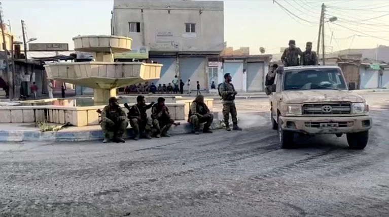 Στην πόλη Τελ Τάμερ μπήκε ο στρατός του Άσαντ μετά τη συμφωνία με Κούρδους