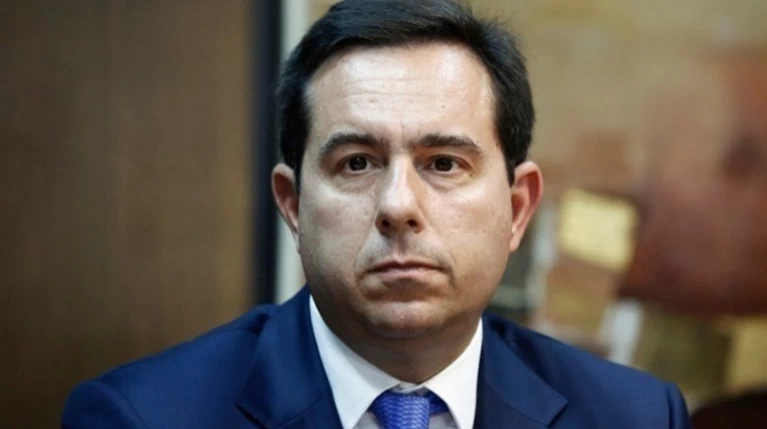 Μηταράκης: Μηδενική ανοχή σε στρατηγικούς κακοπληρωτές ασφαλιστικών ταμείων