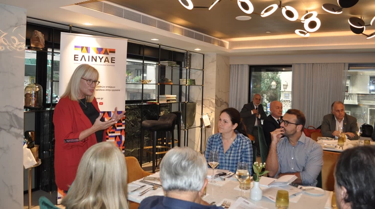 Έρευνα: Ένας στους δυο Έλληνες δεν έχει πυροσβεστήρα στο σπίτι του