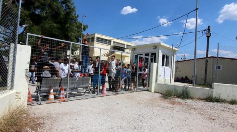 Ακροδεξιό «μπάρμπεκιου» στα Διαβατά σε ζωντανή σύνδεση