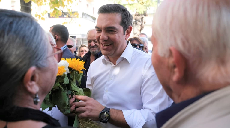 Αλληλεγγύη Τσίπρα στον Μοράλες με μήνυμα στο Twitter