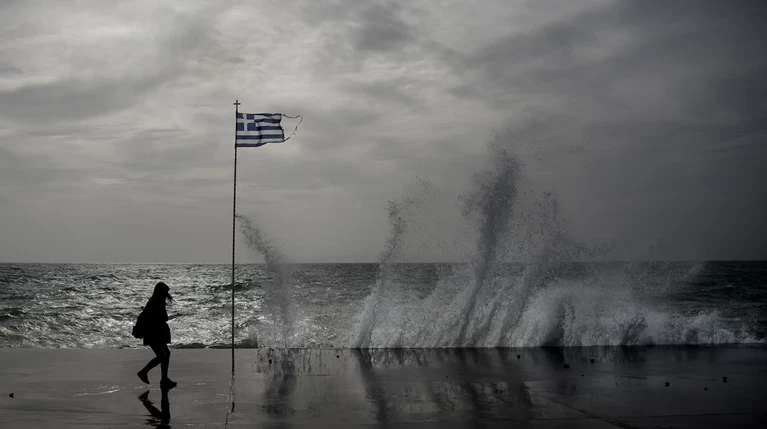 Μeteo: Έρχεται η κακοκαιρία «Βικτώρια» με ισχυρές βροχές & καταιγίδες