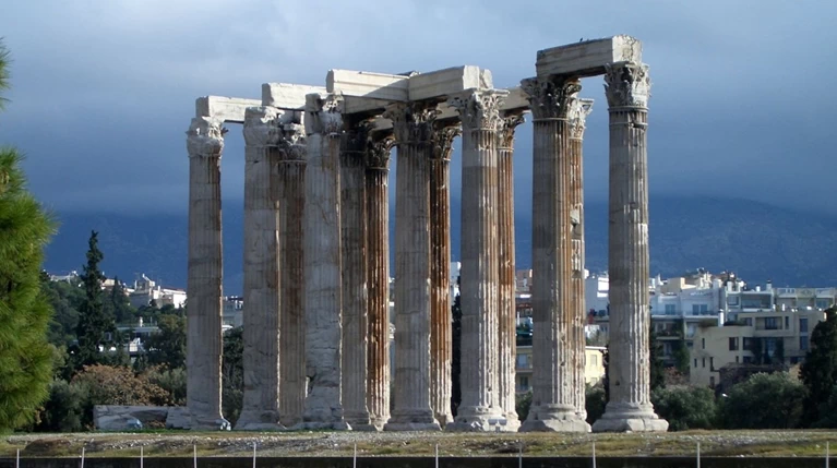 Πώς αξιολογούν οι τουρίστες την Αθήνα - Ποια αρνητικά «βλέπουν»