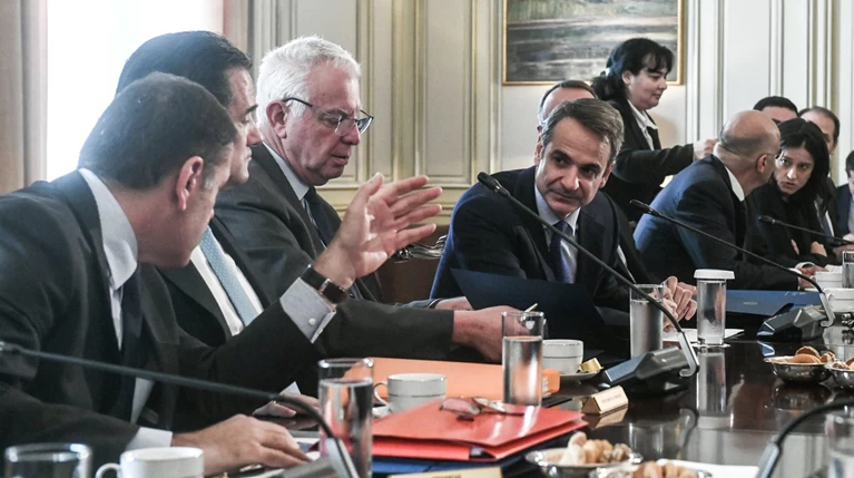 Υπουργικό: 30 νομοσχέδια θα έχουν ψηφιστεί μέχρι το τέλος του χρόνου
