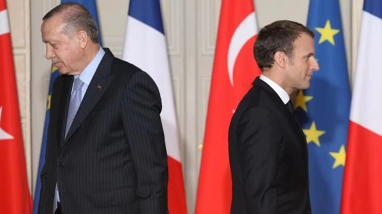 Χυδαία επίθεση Ερντογάν σε Μακρόν: Βρίσκεσαι σε εγκεφαλικό θάνατο