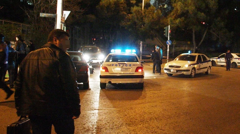 Δολοφονία Πατήσια: Τον κυνήγησαν στο δρόμο και τον σκότωσαν με μαχαίρια