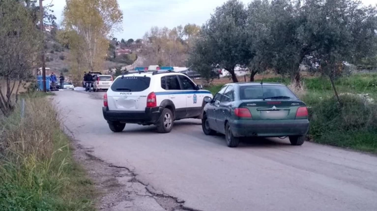 Για μια ταμπέλα έξω από ένα Λύκειο ο διπλός φόνος στη Θήβα